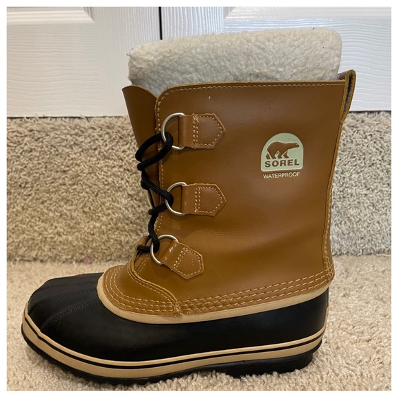 Sorel waterproof Boots - Picture 4 of 13